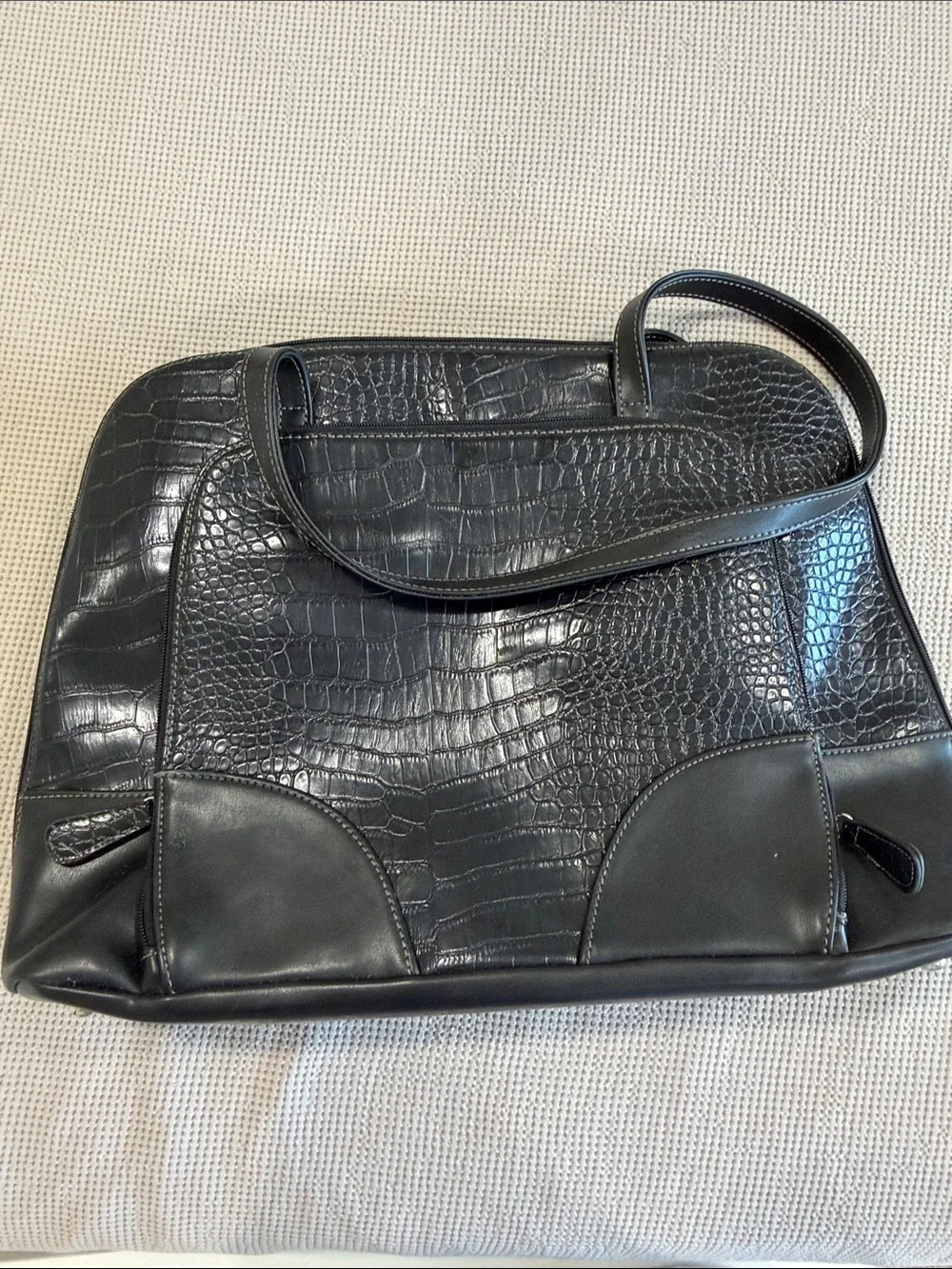Black Croc-Embossed Tote Bag - Sleek Everyday Carry